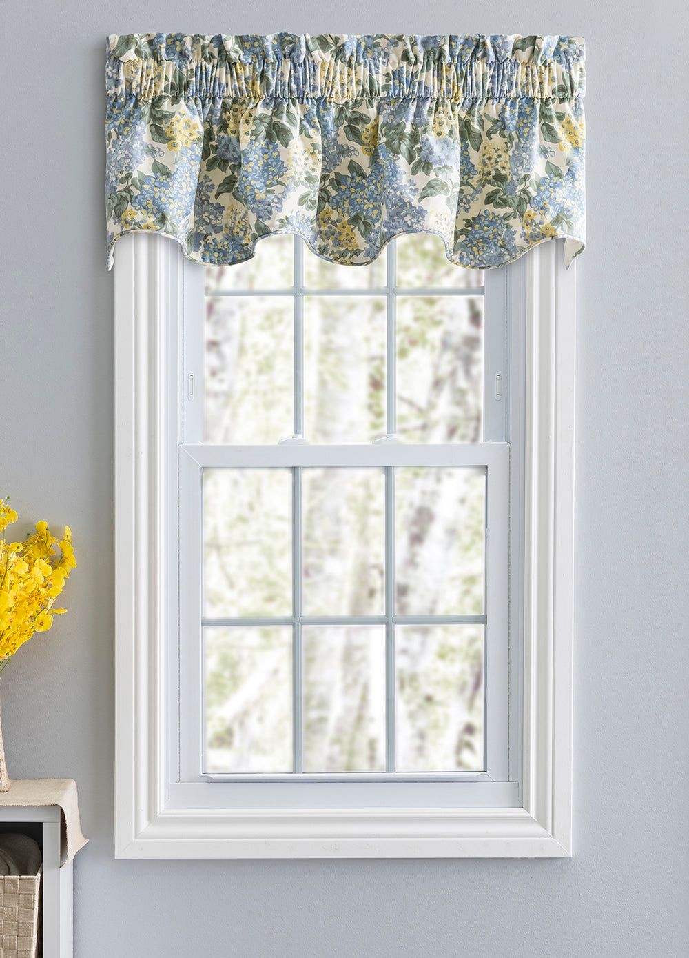 Hydrangea Tie up Valance