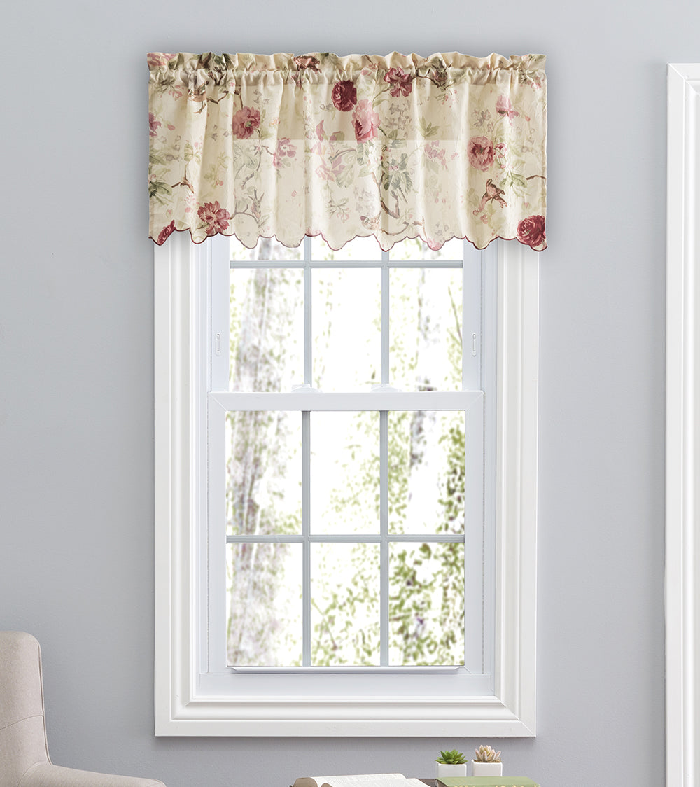 Balmoral Scalloped Valance
