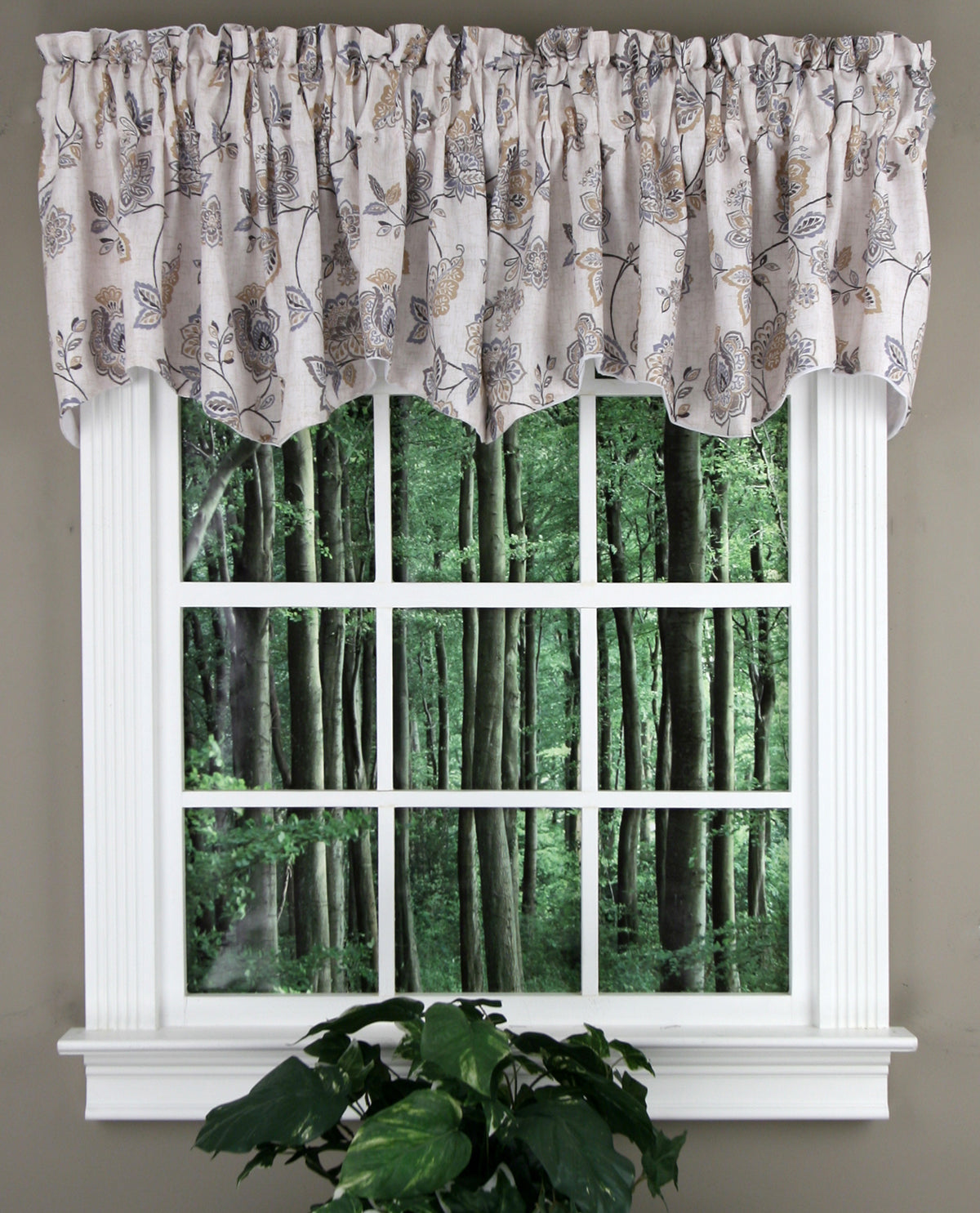 Colette Lined Scalloped Valance