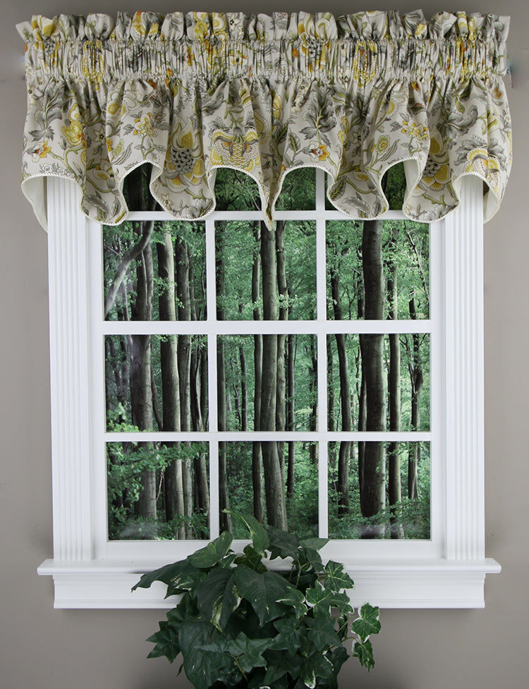 Regency Country Duchess Valance