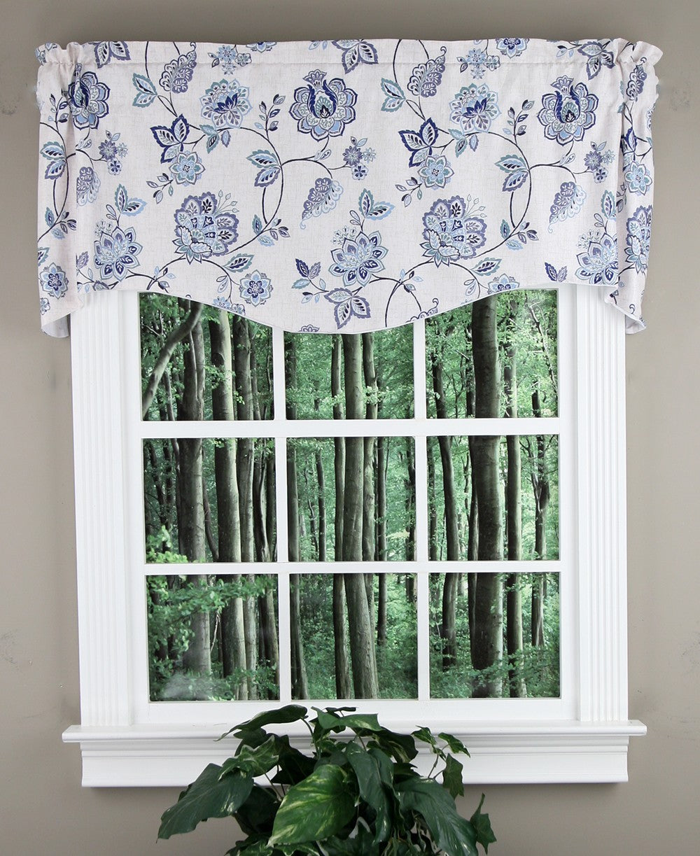 Colette Lined Scalloped Valance