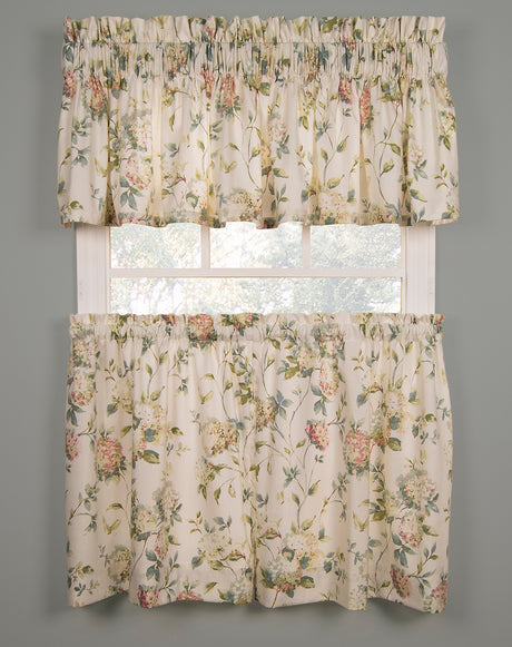 Abigail Lined Scalloped Valance