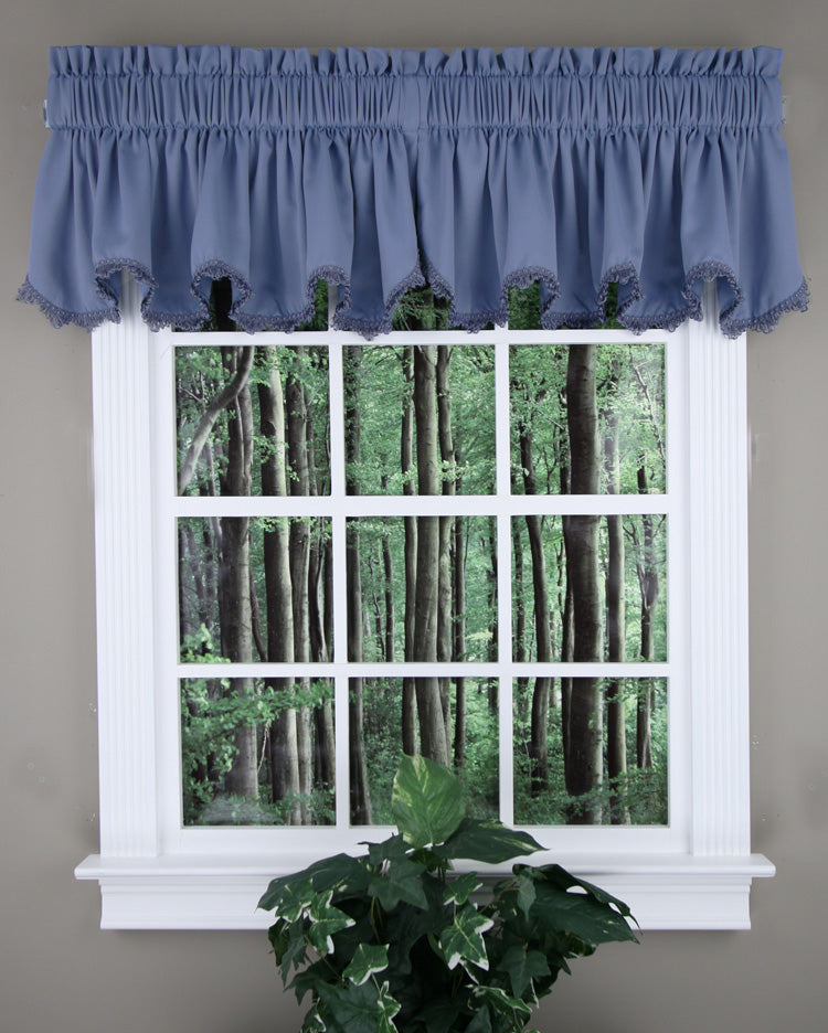 Blackstone Scalloped Valance