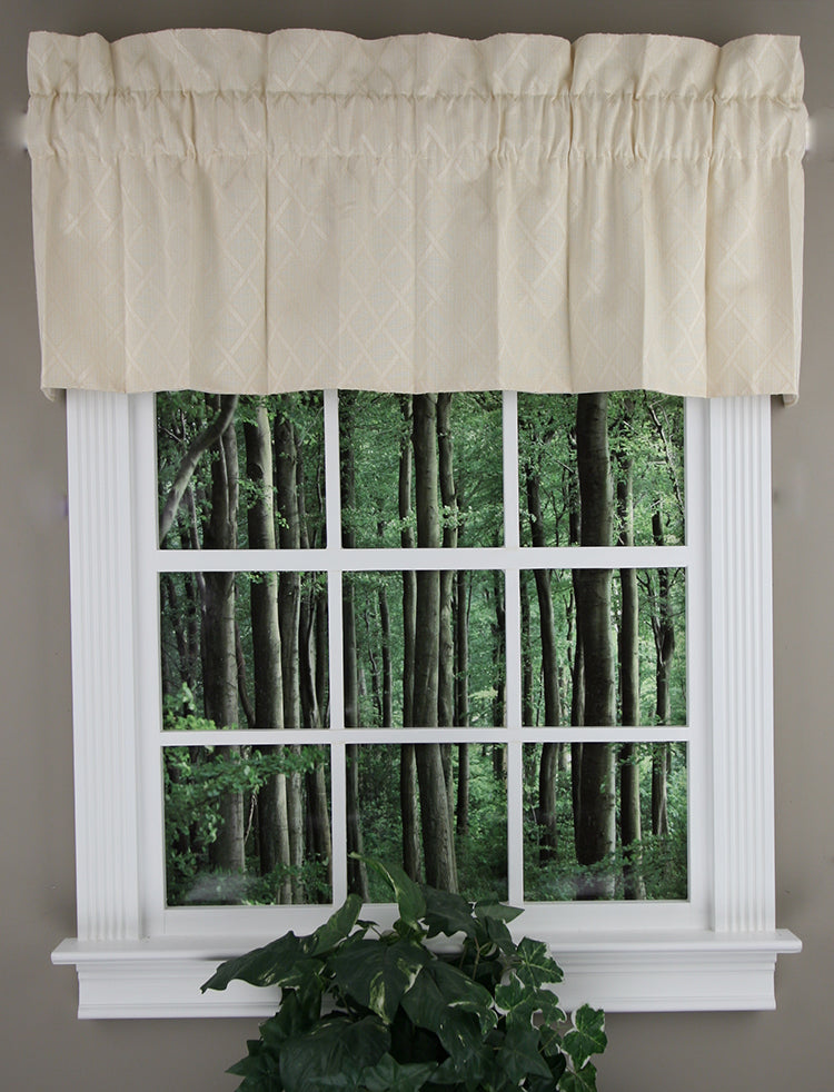 Bridget Lined Straight Valance